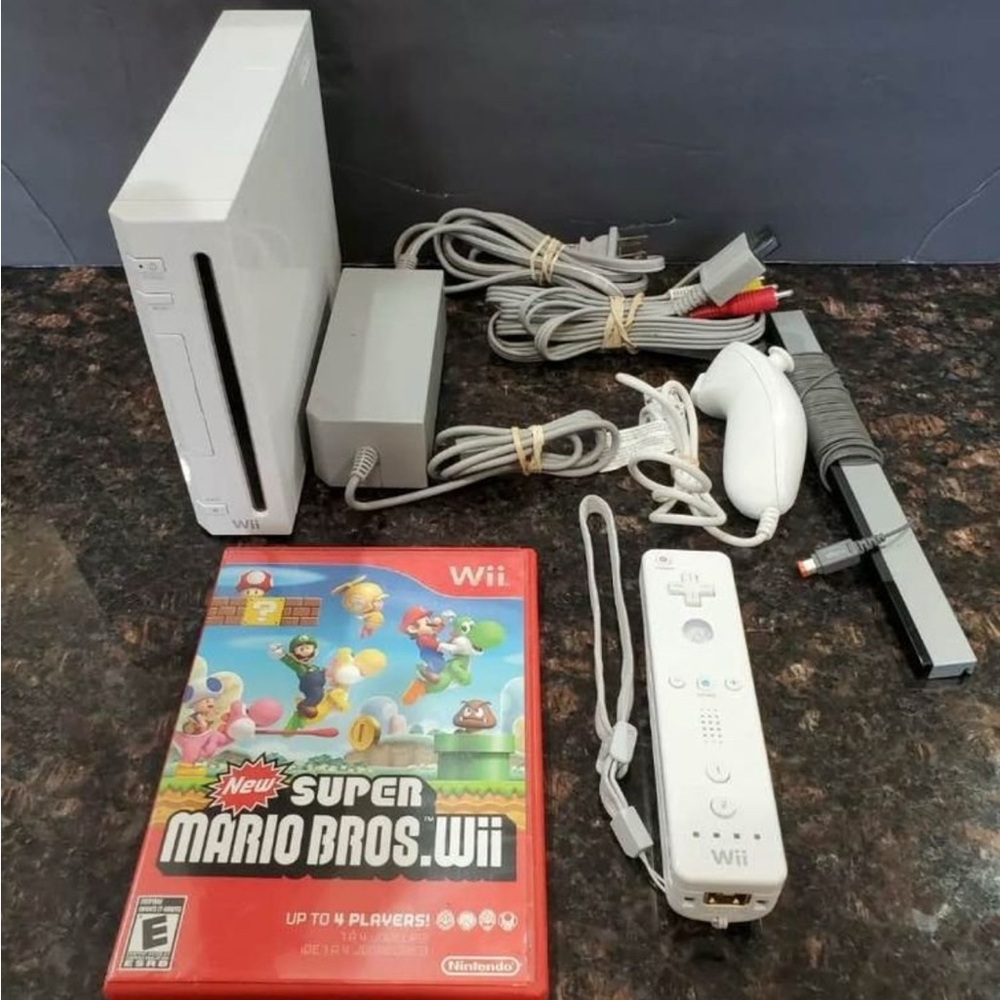 Nintendo Wii Console Set - White